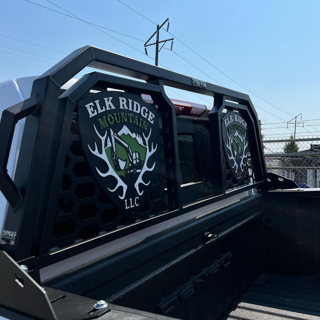 Elk Ridge Custom Logo Rack - Windowed with Cargo Cam